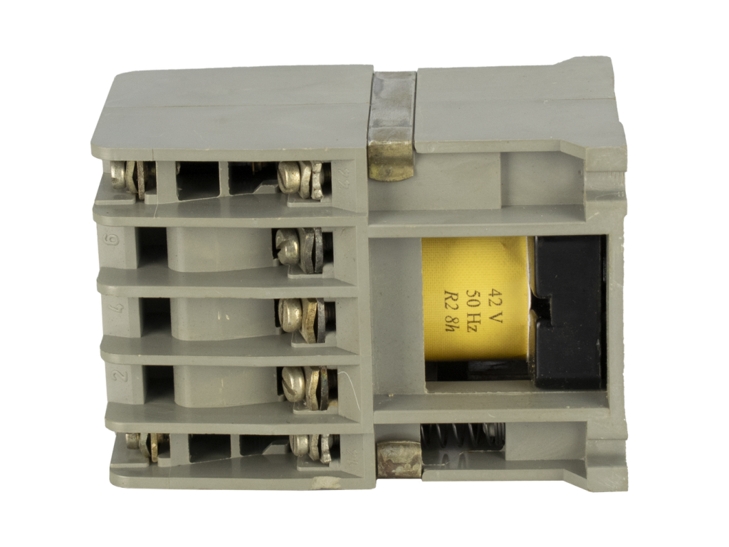 Контактор К11